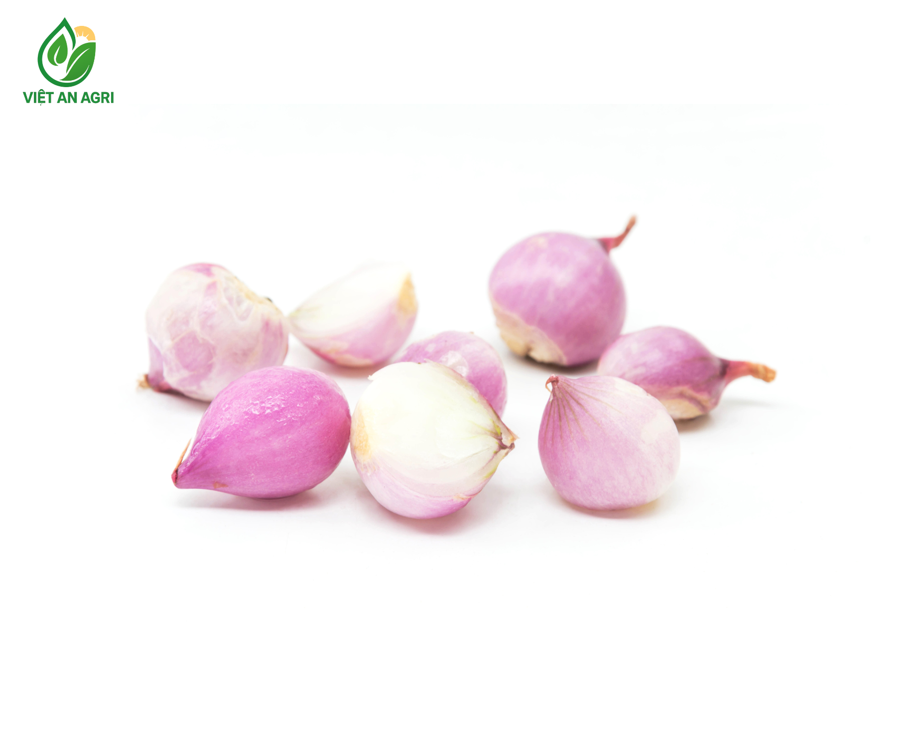 Hành tím lột vỏ